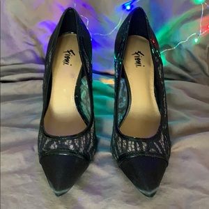 Cocktail dress pumps